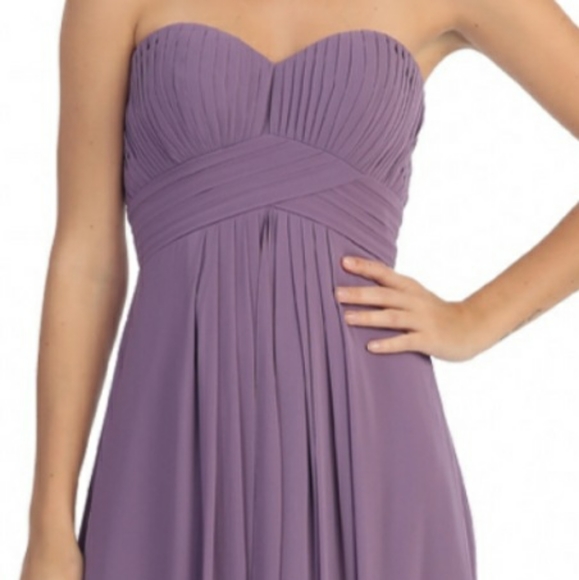 Dress - Picture 2 of 3